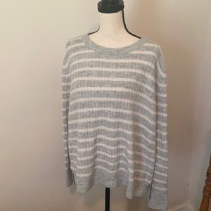Women’s sweater